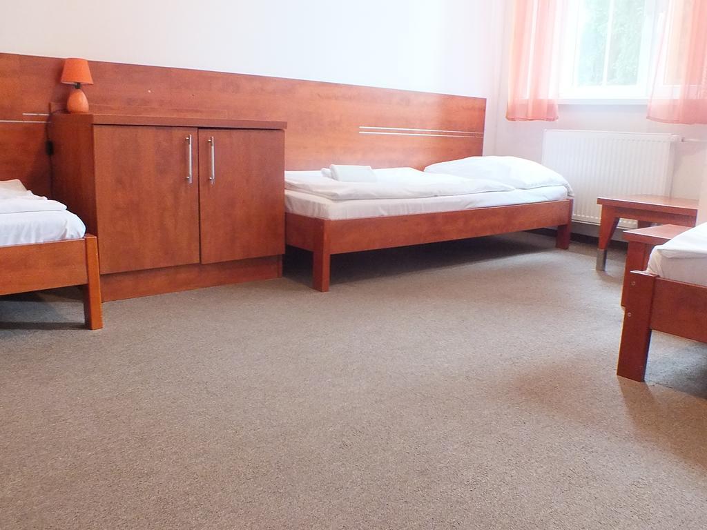 רייקה טפליצה Hotel Skalka מראה חיצוני תמונה