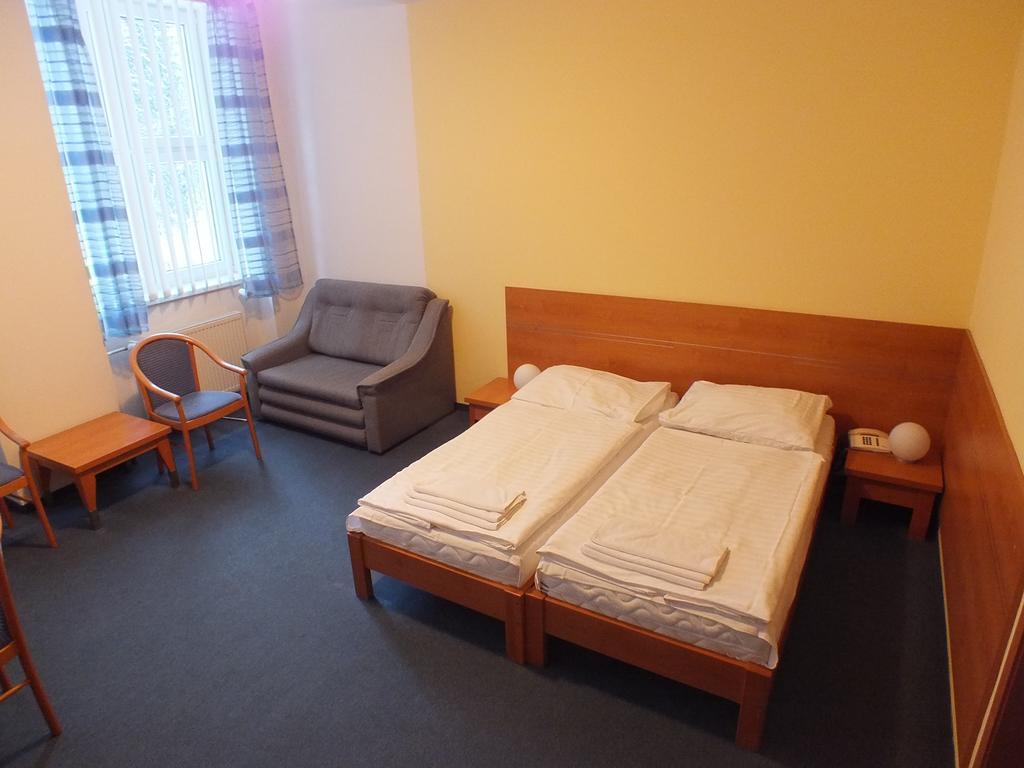 רייקה טפליצה Hotel Skalka מראה חיצוני תמונה