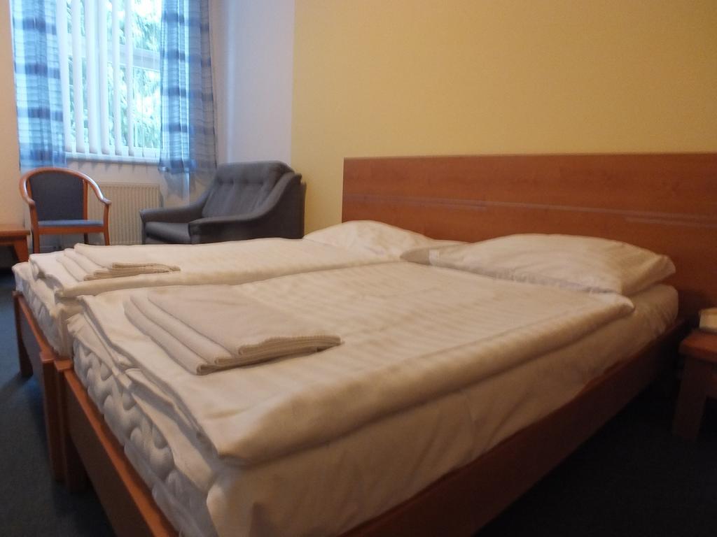 רייקה טפליצה Hotel Skalka מראה חיצוני תמונה