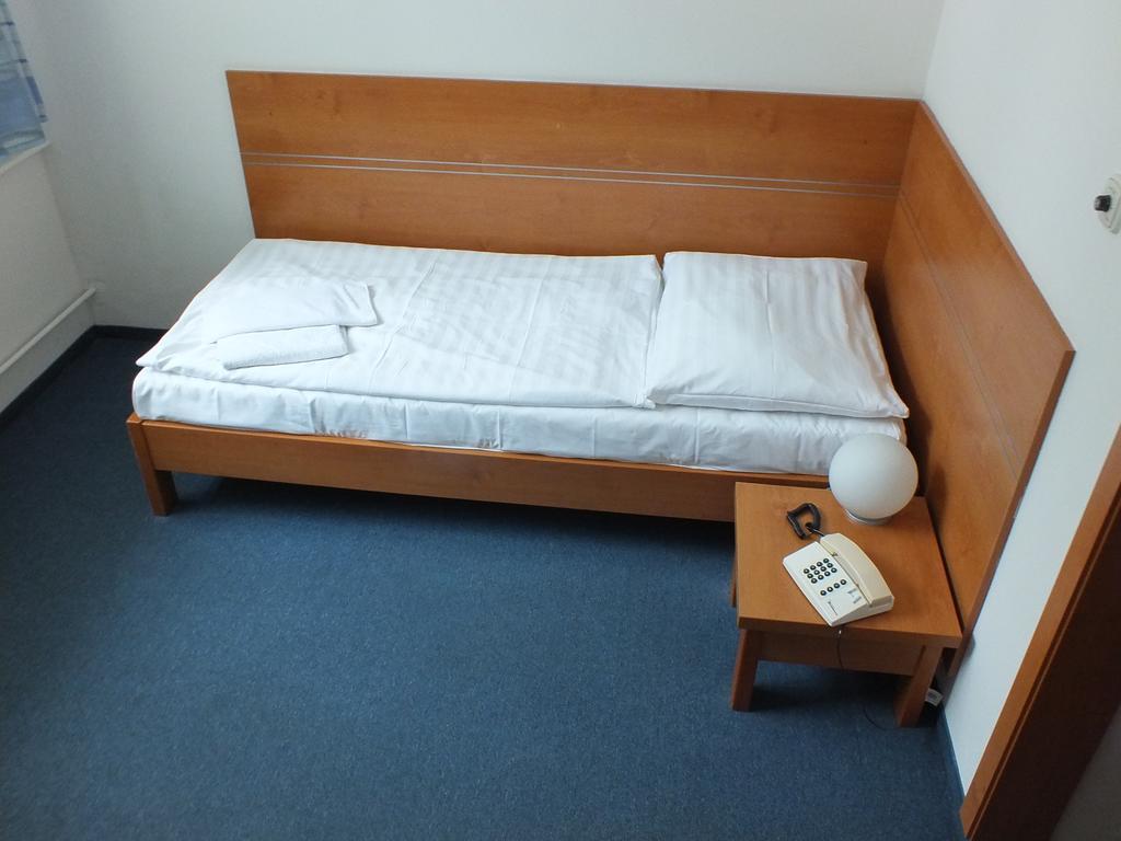 רייקה טפליצה Hotel Skalka מראה חיצוני תמונה